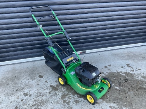 JOHN DEERE C43 PETROL WALK BEHIND LAWNMOWER