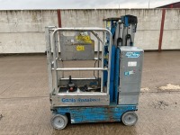 GENIE GR-15 BATTERY OPERATED SELF PROPELLED PERSONNEL LIFT - 2