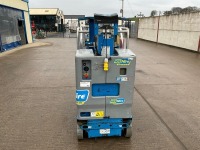 GENIE GR-15 BATTERY OPERATED SELF PROPELLED PERSONNEL LIFT - 4