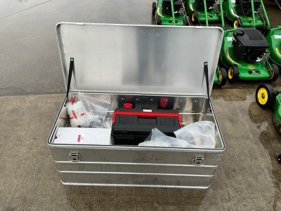 AVANT MAINTENANCE KIT TOOL CHEST