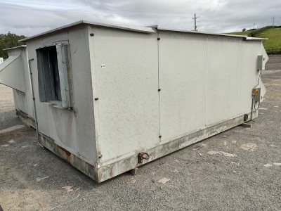 APPROX 4.5m x 2m LARGE AIR CON UNIT
