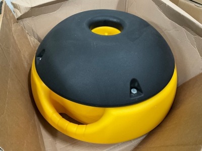 UNUSED DEFENDER UPRIGHT V2 110V BASE UNIT