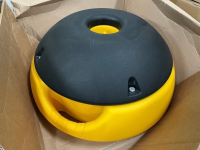 UNUSED DEFENDER UPRIGHT V2 110V BASE UNIT