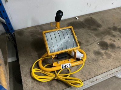 UNUSED 110V FLOOR LIGHT