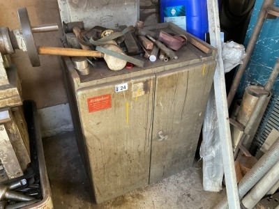 METAL DOUBLE DOOR STROAGE CABINET & CONTENTS