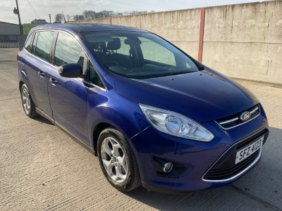 FORD GRAND C-MAX ZETEC 1.6 TDCI 11