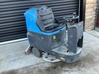 FIMAP IP23 BATTERY OPERATED RIDE ON FLOOR CLEANER (K0851)
