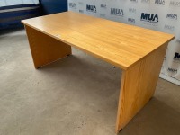 APPROX. 1600mm STRAIGHT DESK  - 4