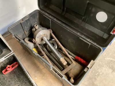TOOL BOX & CONTENTS OF WATER PIPE FIXING ACCESSORIES