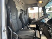 IVECO EUROCARGO 75-190, 4X2 BOX LORRY, WITH PALFINGER TAIL LIFT - 25