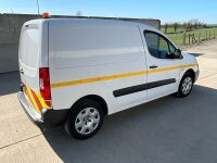 PEUGEOT PARTNER 850 L1 1.6 BLUE HDI 100 - 19