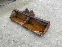 APPROX. 5ft SHUGH BUCKET TO SUIT 4-6 TON DIGGER - 3