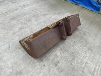 APPROX. 5ft SHUGH BUCKET TO SUIT 4-6 TON DIGGER - 5