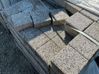 PART PALLET OF UNUSED ACHESON GLOVER BIRKES PLAZA PAVING 150mm x 150mm x 60mm - 2