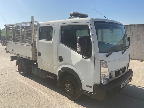 NISSAN NT400 CABSTAR 35.14 2.5 DCI 3.5 TON DOUBLE CAB DROPSIDE TIPPER 
