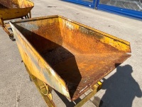 MOBILE TIPPING SKIP ON WHEELS - 3