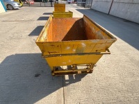 MOBILE TIPPING SKIP ON WHEELS - 5
