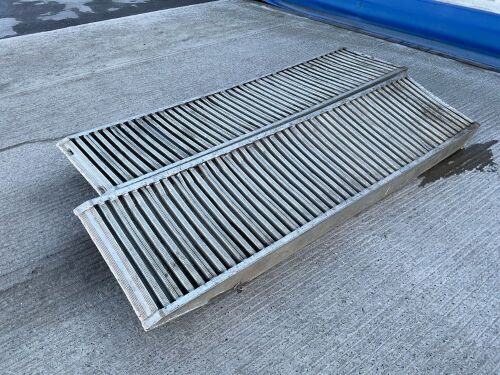 2No. 2250mm x 600mm x 160mm 20 TON ALUMINIUM RAMPS