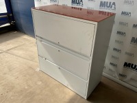 3 COMPARTMENT METAL TAMBOUR UNIT C/W GLASS TOP - 4