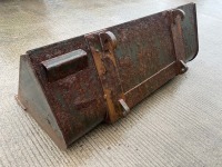 APPROX. 7.6ft BUCKET TO SUIT JCB TELESCOPIC FORKLIFT - 5
