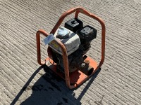 BELLE PETROL CONCRETE POKER UNIT - 5