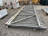 APPROX. 20ft x 7.6ft GALVANISED SLIDING GATE - 2