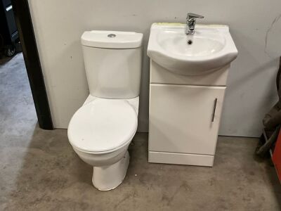 TOILET & WASH HAND BASIN