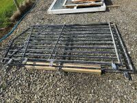 3No. ASSORTED METAL RAILINGS & POST - 5