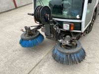 SCHMIDT COMPACT 200 4250KGS ROAD SWEEPER - 3