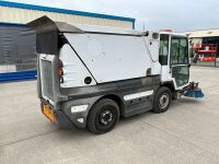 SCHMIDT COMPACT 200 4250KGS ROAD SWEEPER - 8