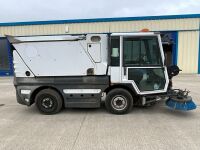 SCHMIDT COMPACT 200 4250KGS ROAD SWEEPER - 9