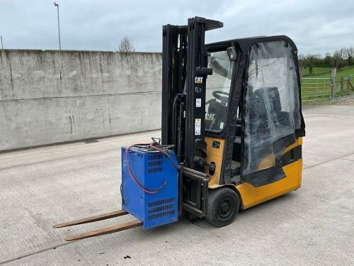 CATERPILLAR EP16NT BATTERY OPERATED FORKLIFT