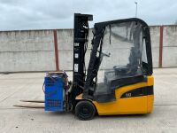 CATERPILLAR EP16NT BATTERY OPERATED FORKLIFT - 2