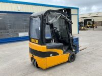 CATERPILLAR EP16NT BATTERY OPERATED FORKLIFT - 5