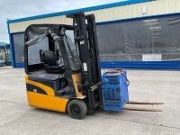 CATERPILLAR EP16NT BATTERY OPERATED FORKLIFT - 7