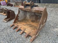 APPROX. 5ft TOOTHED DIGGING BUCKET TO SUIT 20 TON MACHINE - 3