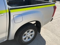 ISUZU D-MAX 1.9 EIGER DOUBLE CAB AUTOMATIC  - 9