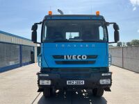 IVECO TRAKKER 360 EURO 5 8X4 32 TON BIG HOOK LOADER - 2