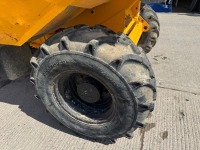THWAITES 6 TON STRAIGHT SKIP DUMPER - 10