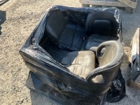 PALLET TO INC. APPROX. 4No. FORKLIFT SEATS - 2