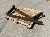 2No. FORKS TO SUIT FORKLIFT