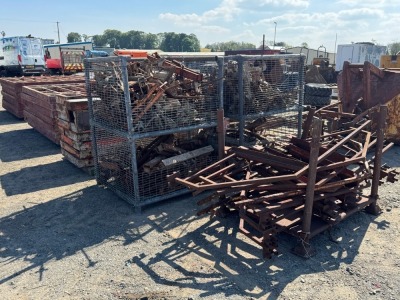 LARGE SELECTION OF PERI SHUTTERING PANS