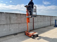 JLG ECOLIFT PERSONNELL LIFT - 2