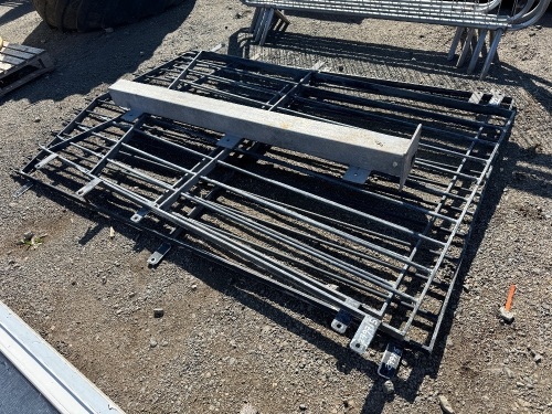 3No. ASSORTED METAL RAILINGS & POST
