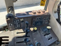 JOHN DEERE 6610 4WD TRACTOR - 22