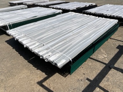 APPROX 30No. UNUSED FENCING PANELS & 30No. POSTS & FIXINGS (GREEN)