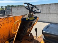THWAITES 3 TON STRAIGHT SKIP DUMPER - 16