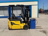 HYUNDAI 15BTR-9 1.5 TON 3 WHEELED BATTERY FORKLIFT - 6