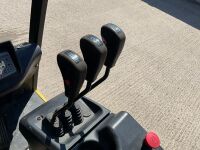 HYUNDAI 15BTR-9 1.5 TON 3 WHEELED BATTERY FORKLIFT - 12