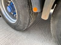 MONTRACON  45ft TRI AXLE FLATBED TRAILER ON AIR - 17